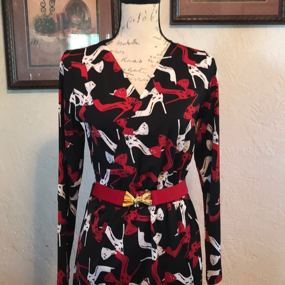 Stylish Red and Black Women's Dress - Picture 2 of 6